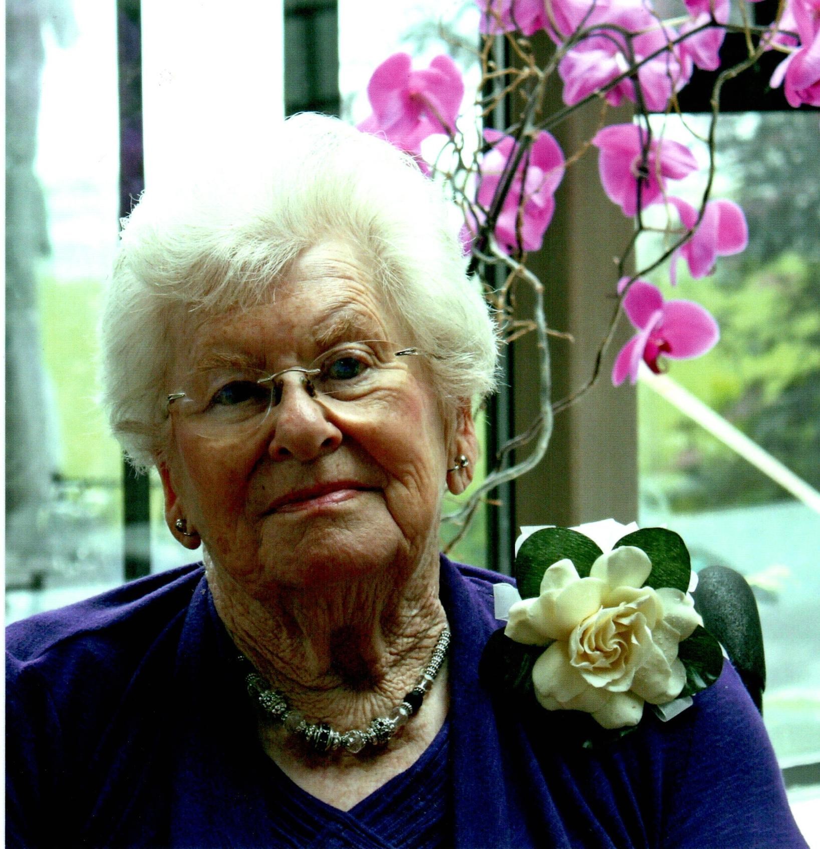 Obituary of Mrs. Maebritte Edithe Warne Jeffels