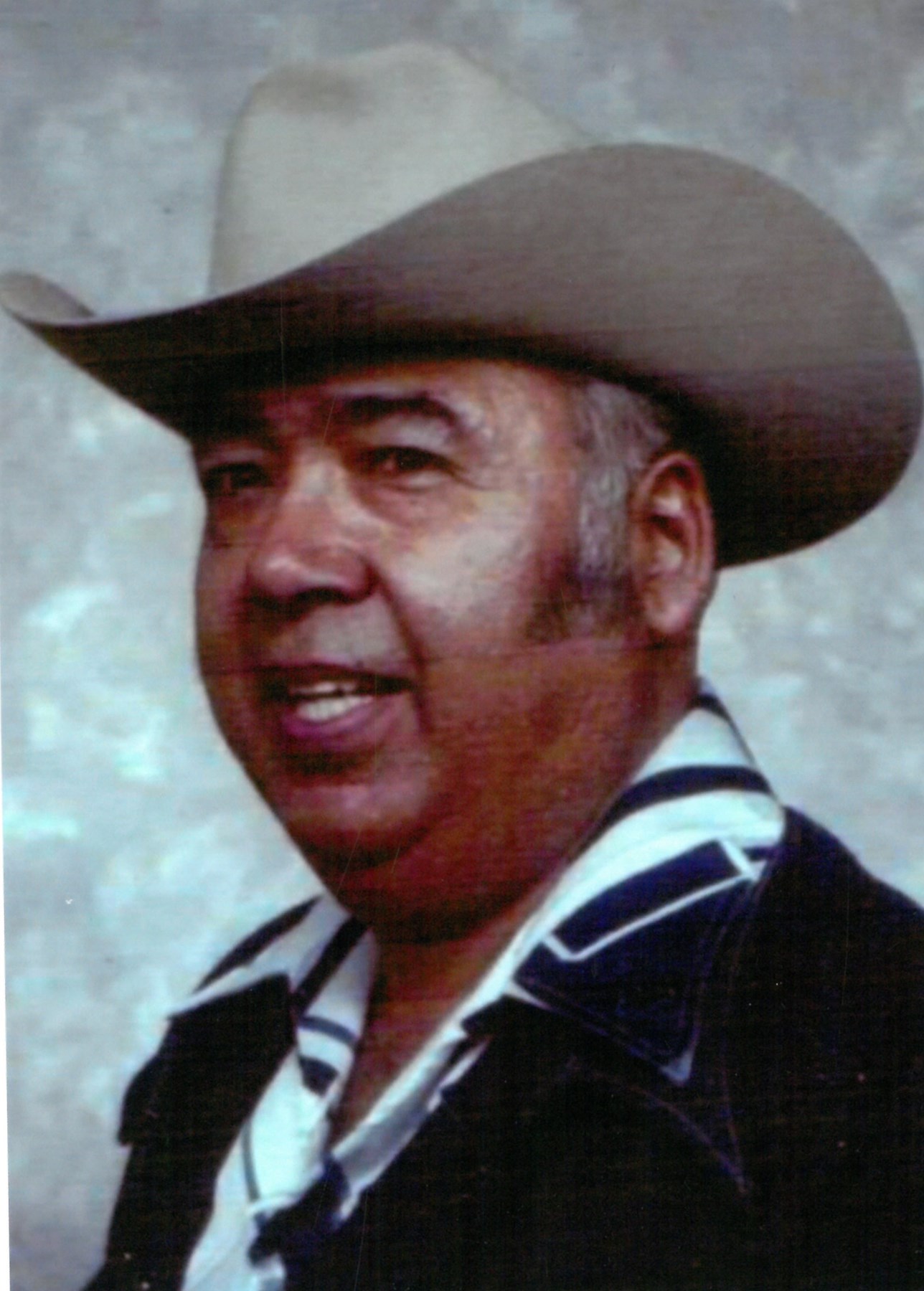 Obituary of Louis Flores Gutierrez