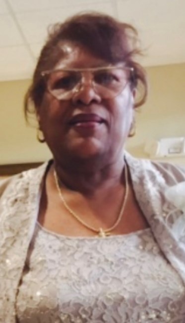 Obituario de Christine Hall