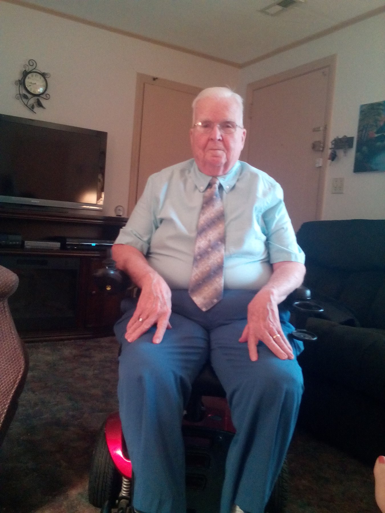 Obituary of Harry Clifford Holmes Jr.