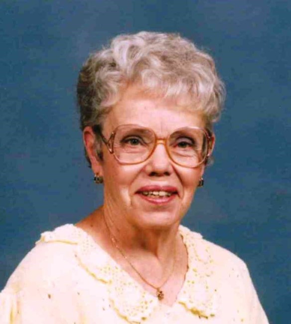 Obituario de Lois Erickson Hamilton