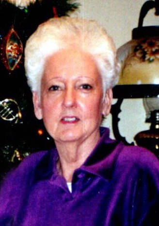 Obituario de Sylvia June Hathaway