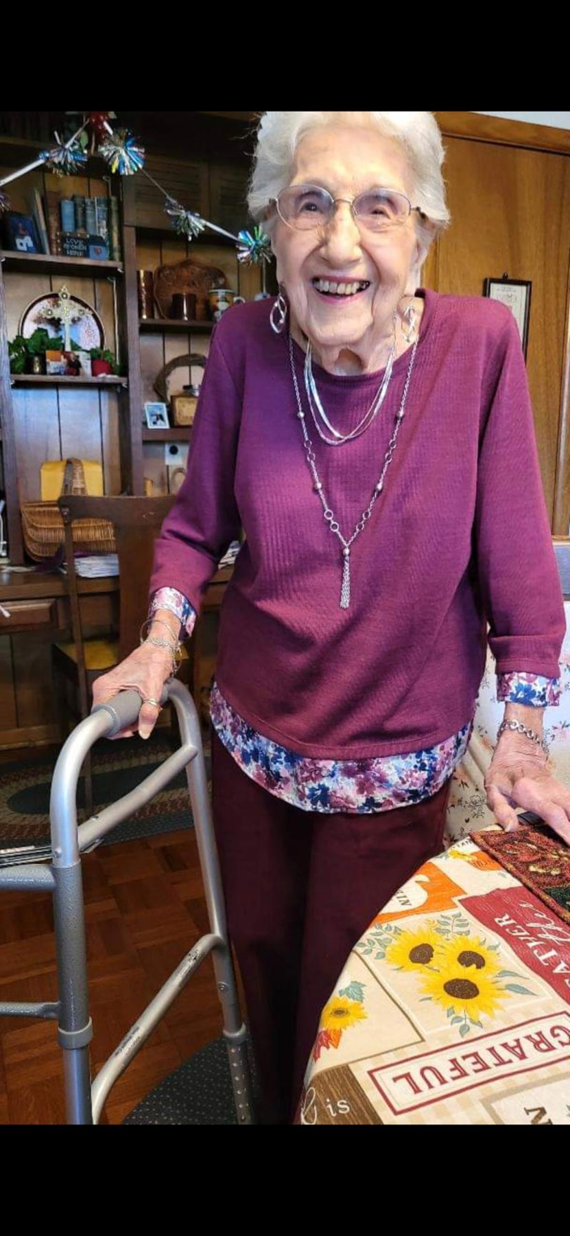 Avis de décès de Evelyn "Boots" Virginia Estep