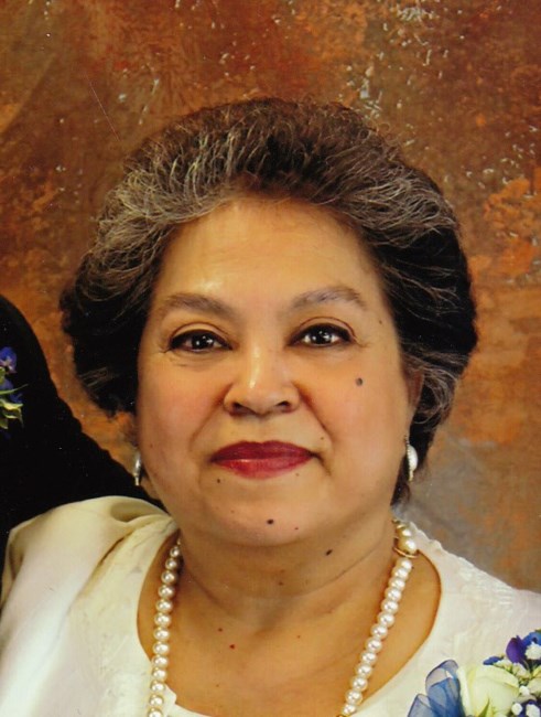 Obituary of Maria Antonia Salinas