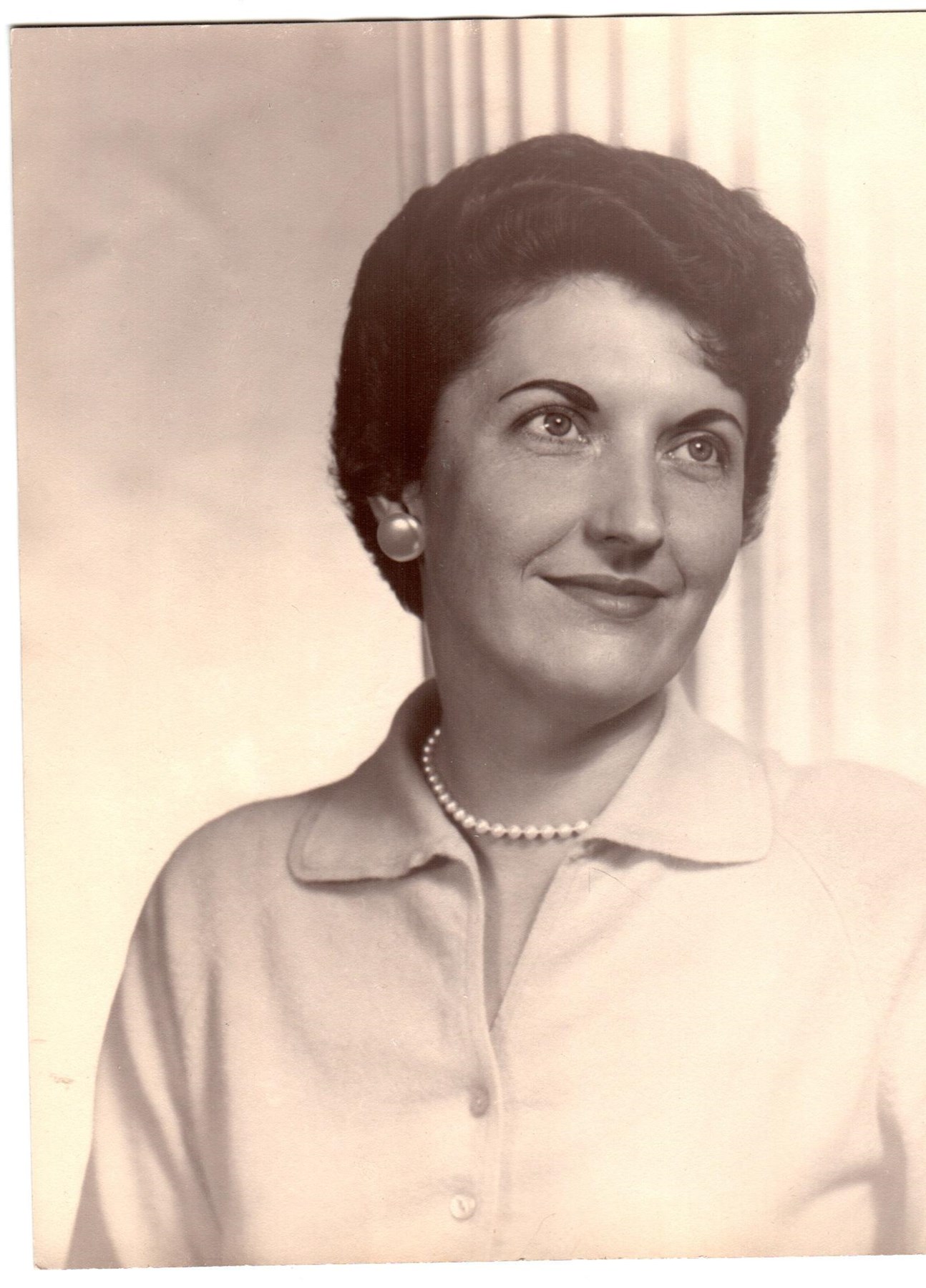 Obituario de Betty Jean Ephraim