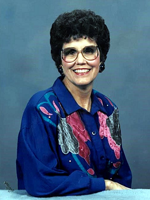 Obituary of Peggy Whisnand