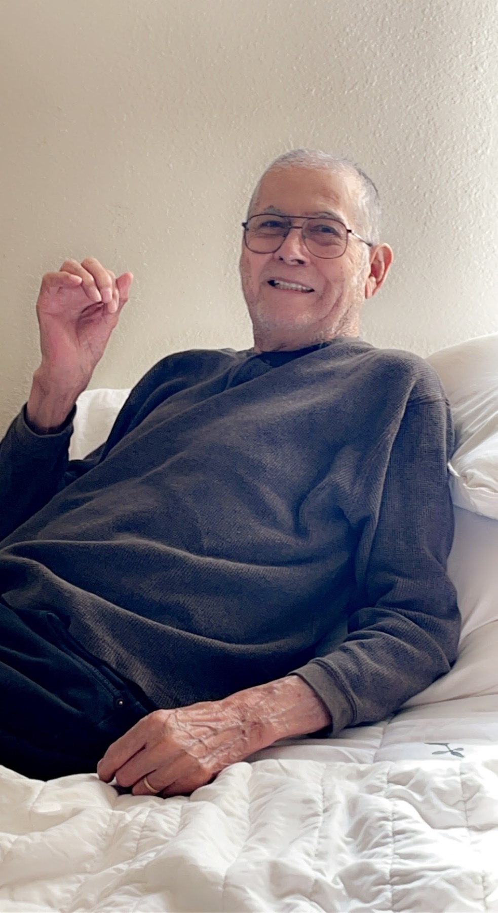 Obituary of Manuel Valenzuela