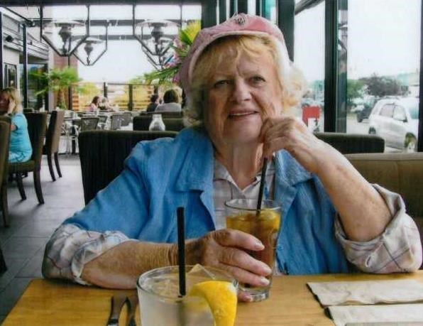 Obituary of Margaret Ann Szollosi (nee Thompson)