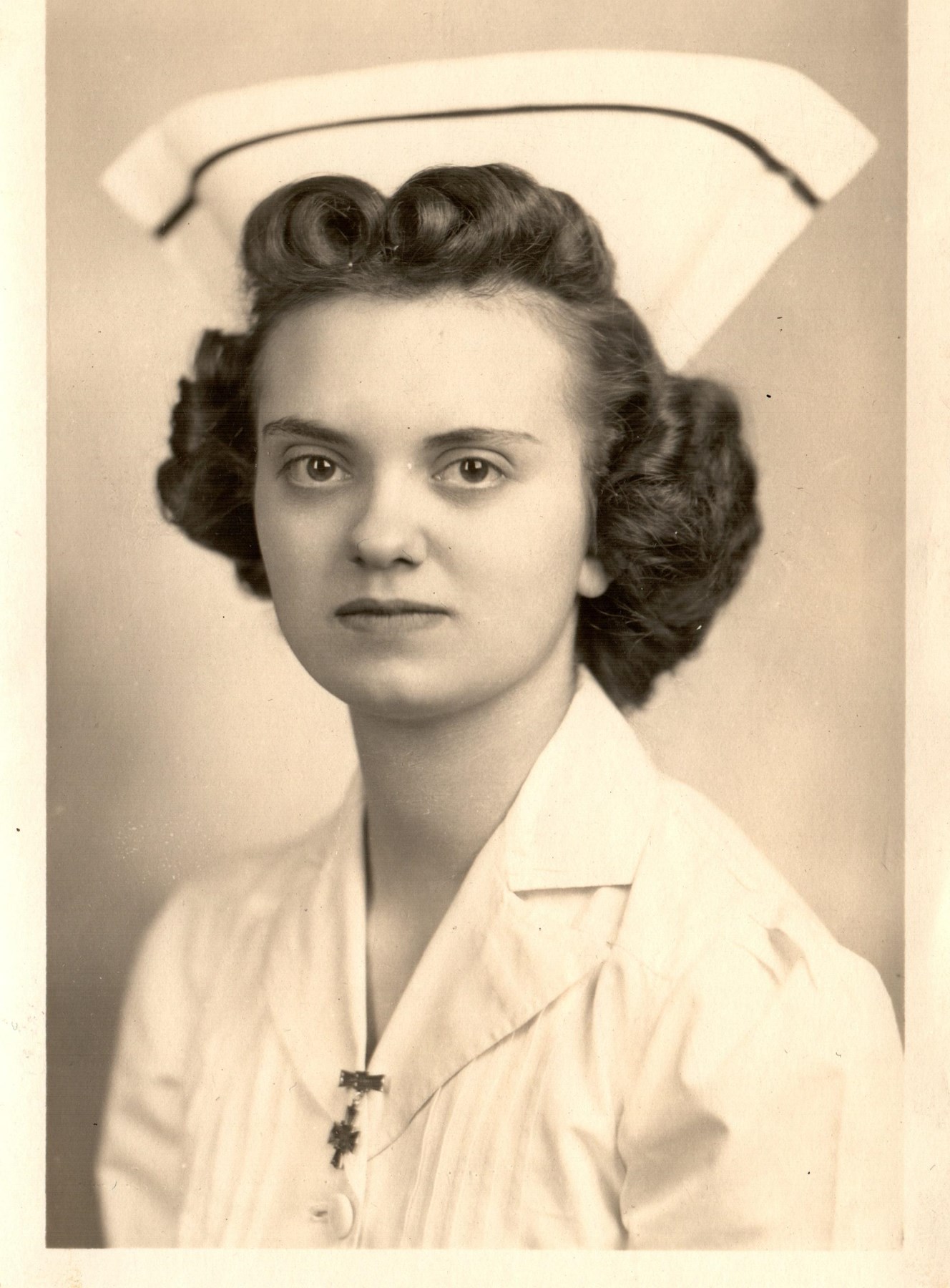 Obituary of Dolores Roberts