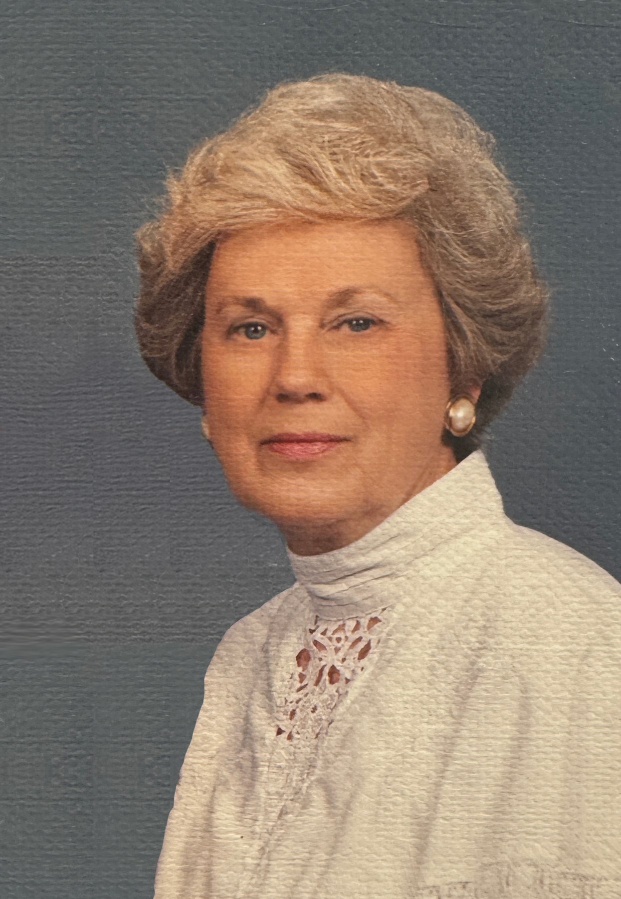 Obituary of Evelyn Lashley Gay