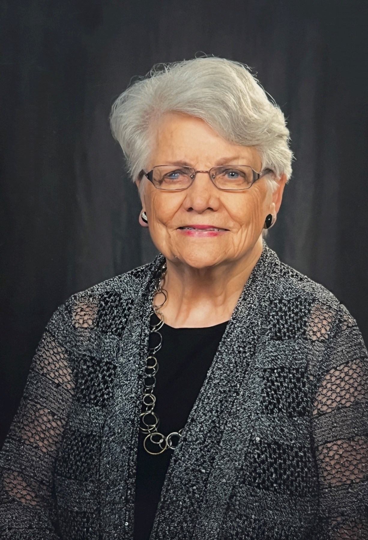 Obituary of Ethlyn Krecek Sims