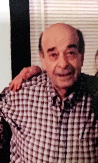 Obituary of Roberto J Esturao