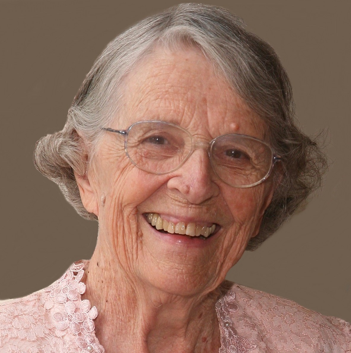 Obituary of Virginia Bassett Uzzell