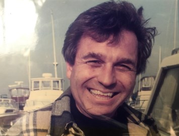 Obituary of Roy E. Moretz
