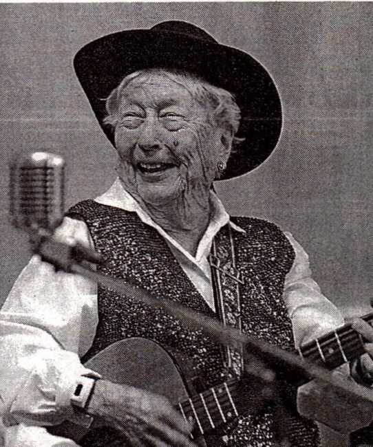 Obituary of Nora Sue Akers