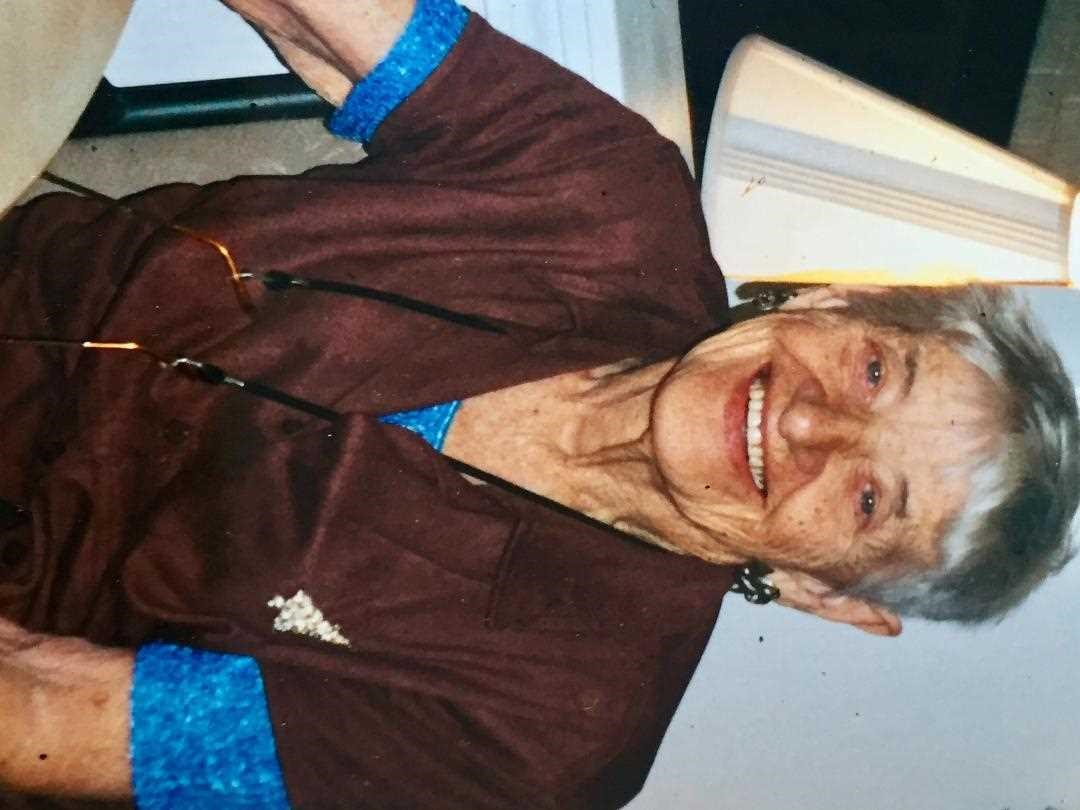 Obituary of Helen T Page