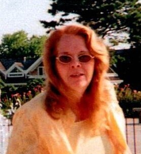 Obituary of Holly Linda Connelly