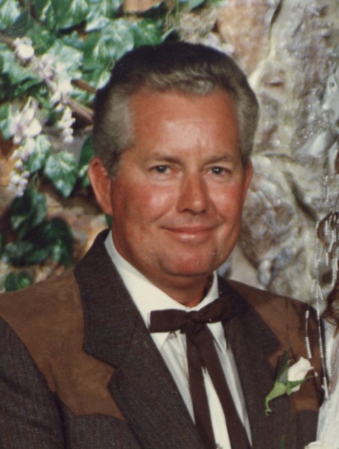 Obituary of Kenneth K Currell