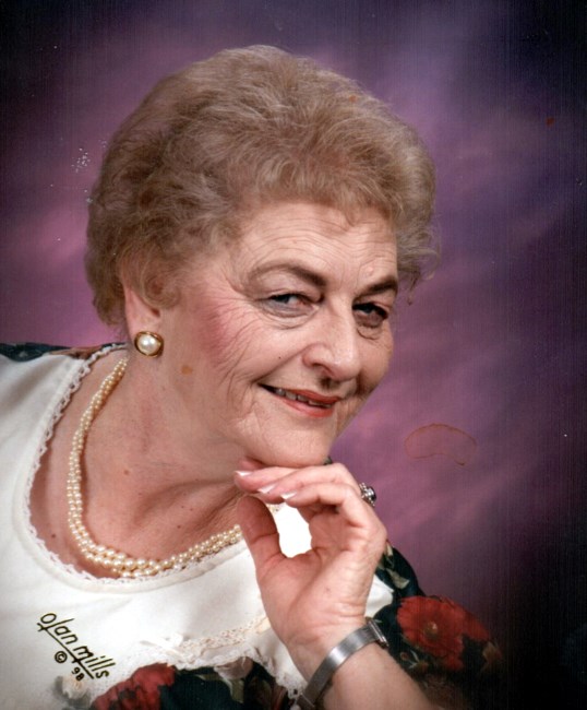 Obituary of Evelyn Janet Callery