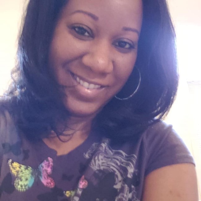 Obituario de Ms. Monica Lashay Smith