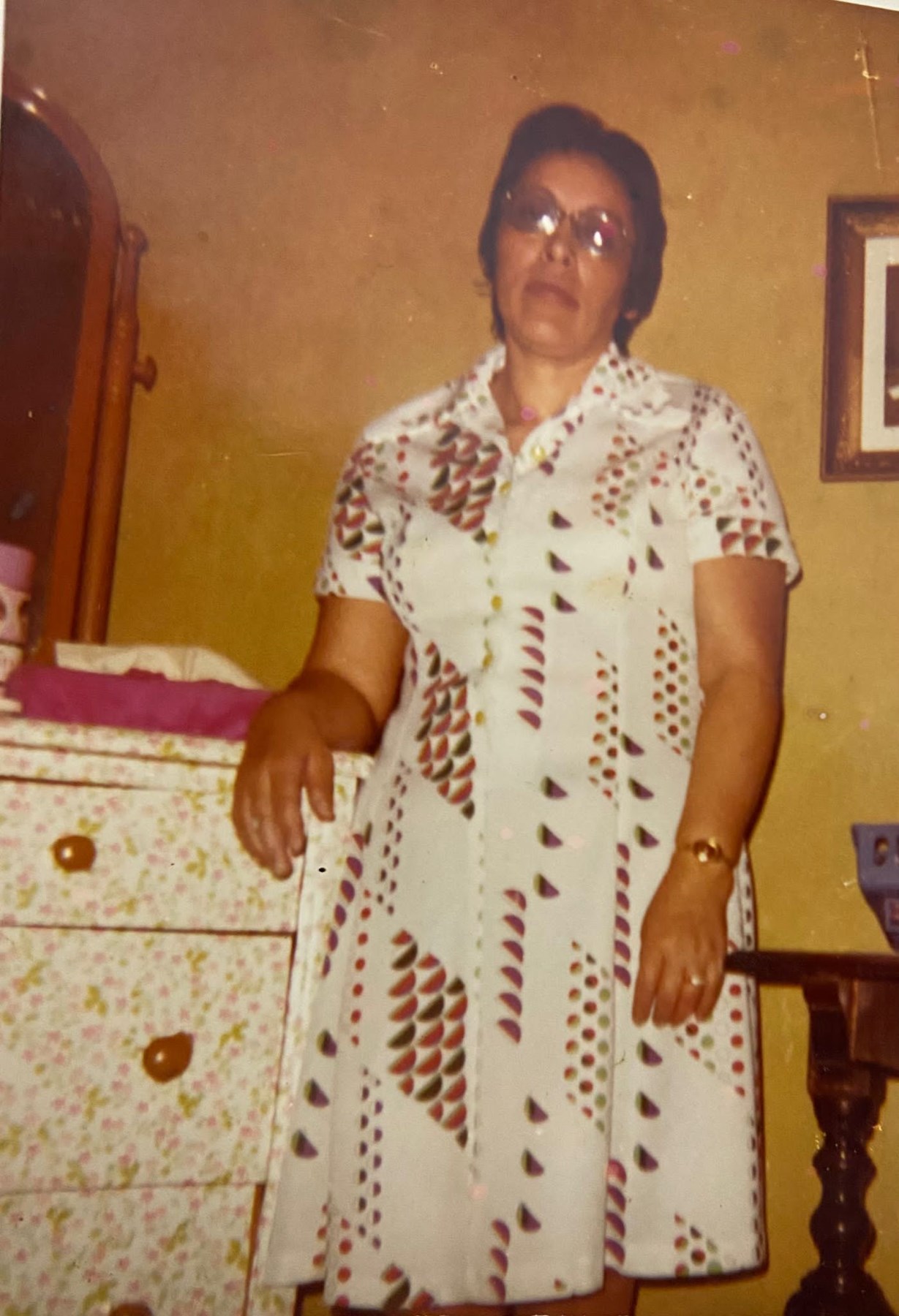 Obituary of Ma Isabel Esquivel