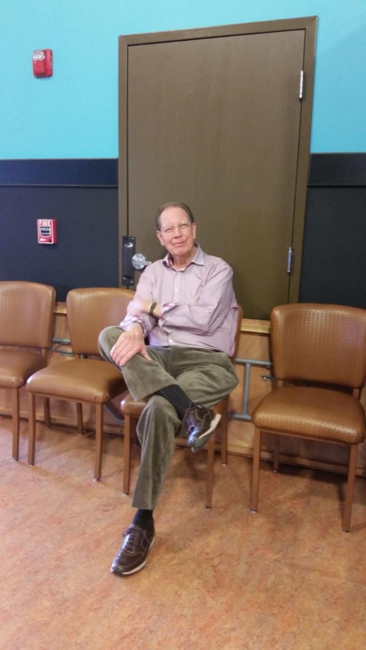 Obituary of Robert Q. Oakes