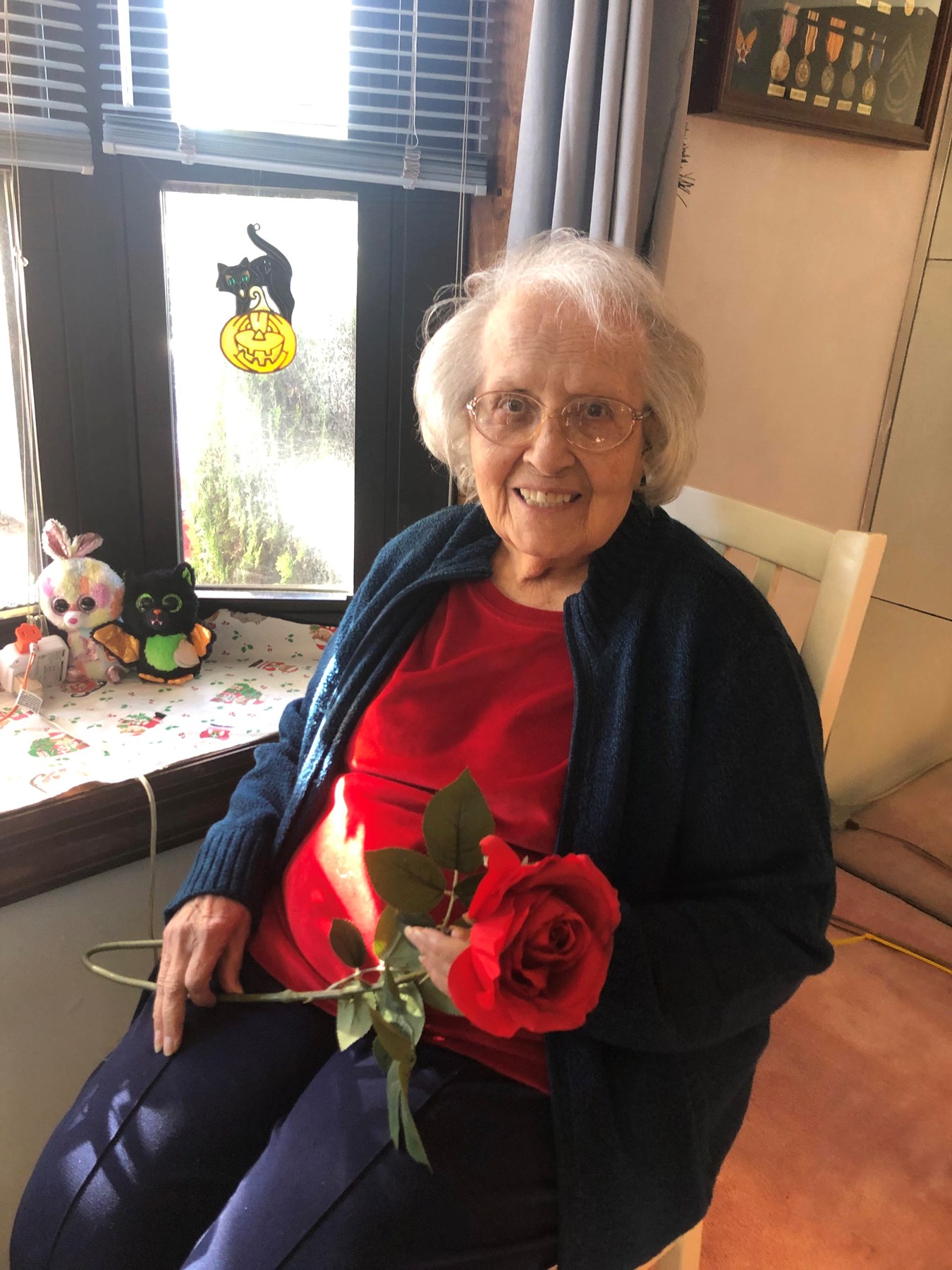 Obituary of Violet Sinanian