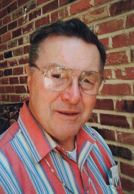 Obituary of George E. Moellenhoff
