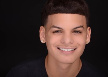 Obituary of Aaron S. Valle