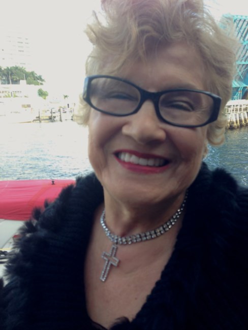 Avis de décès de Eva Gladys Gallelli