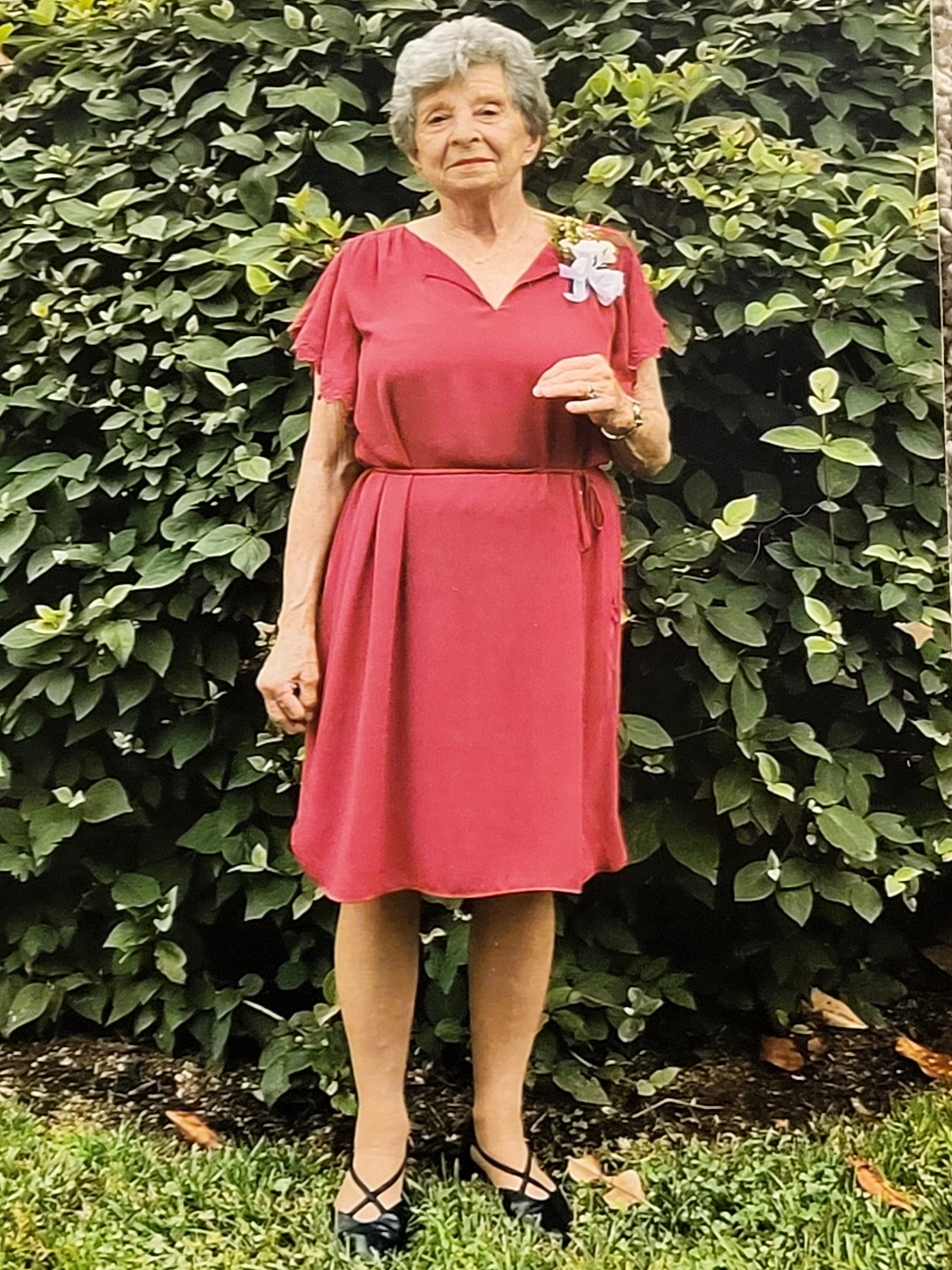 Obituary of Annie Newton Cofflin