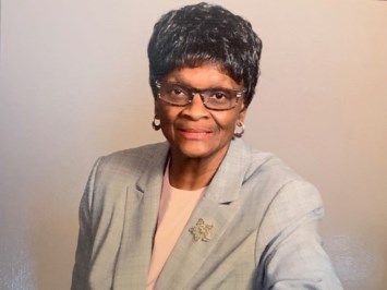 Obituary of Mrs. Evelyn T. Bates