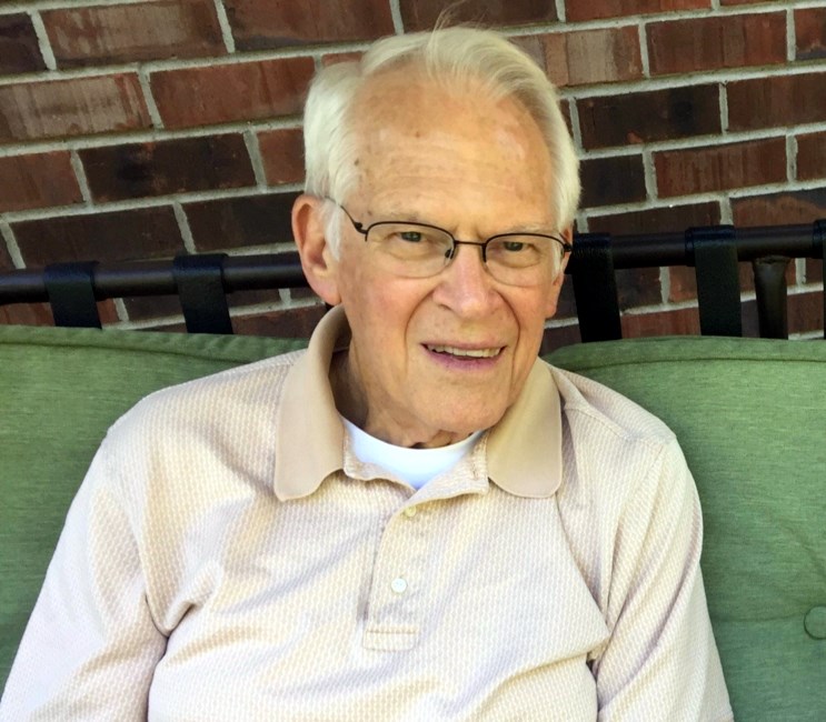 Obituary of Robert Duncan Macmillan