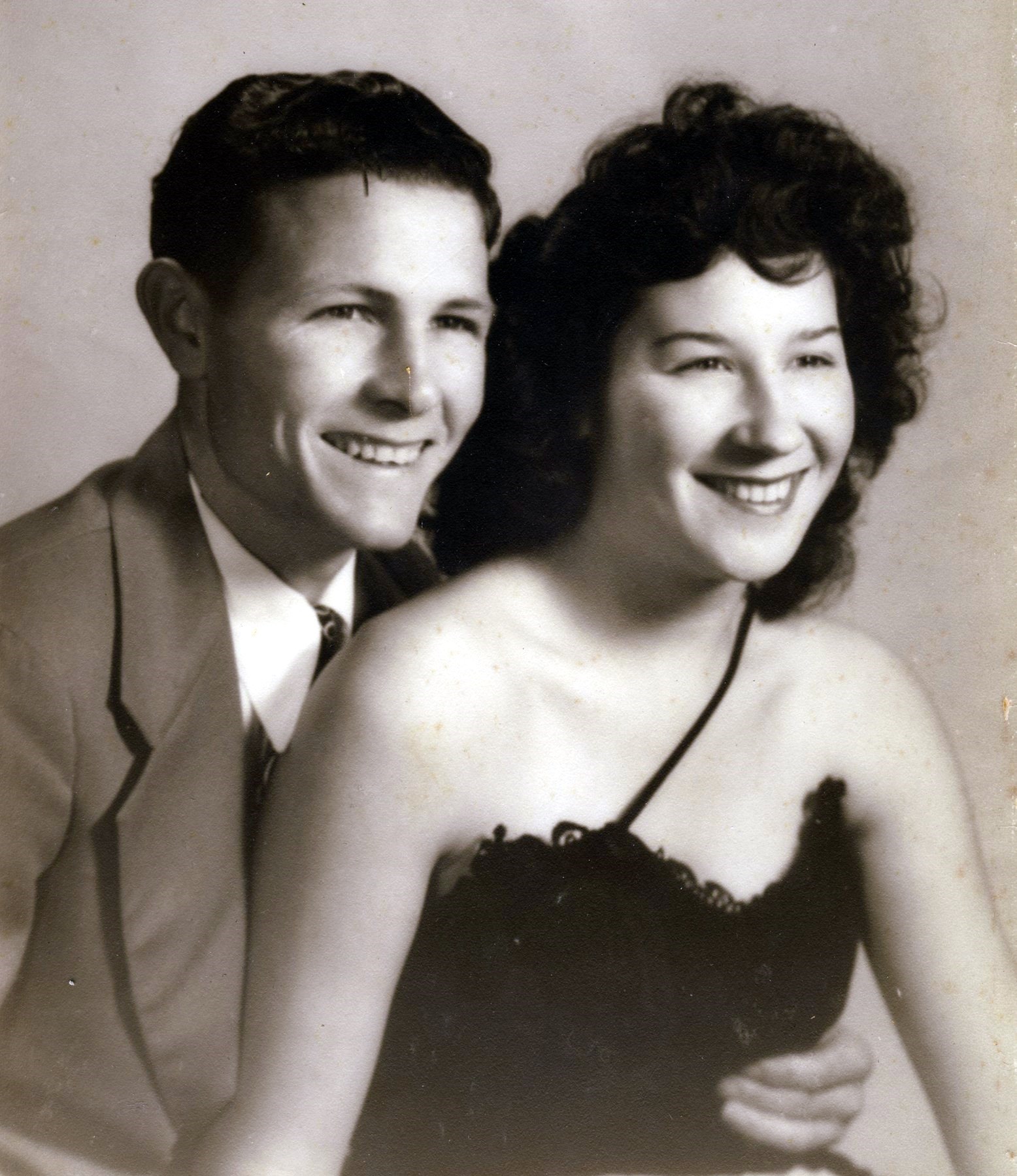 Obituary of Annie Elizabeth Luce