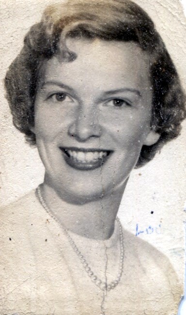 Obituary of Molly Thomas Henderson