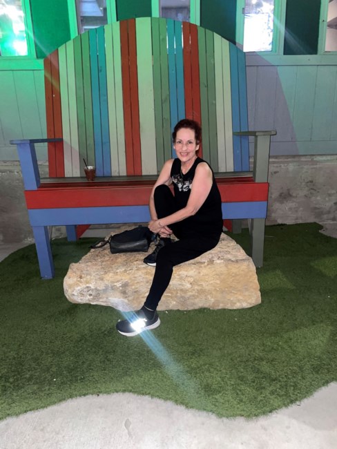 Obituary of Yvette Diane Gloria