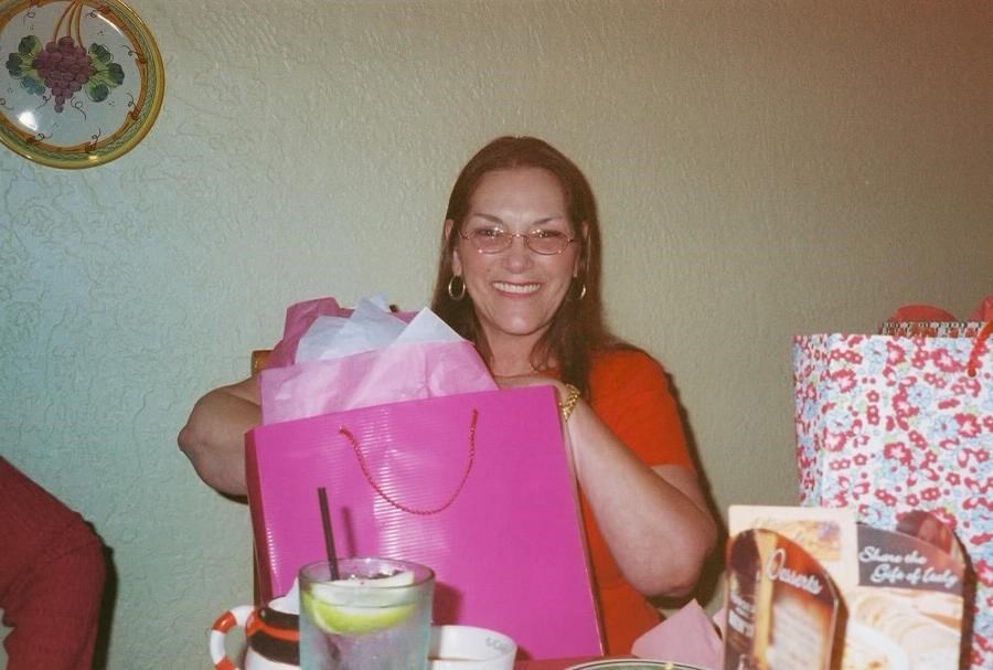 Obituary of Angela Diaz