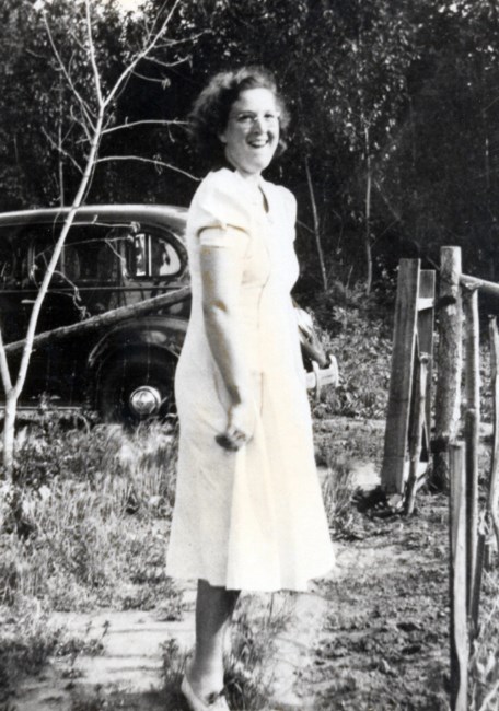 Obituary of Mrs. Joan Irene Bryant Gallatin