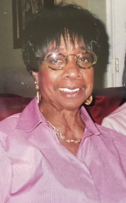 Obituario de Edna Raines Thompson