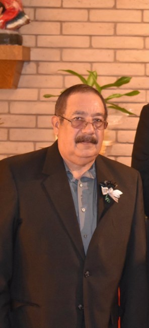 Obituary of Rosalio T Lopez Jr.