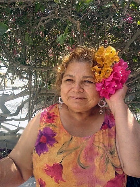 Obituary of Maria Elena Hernandez