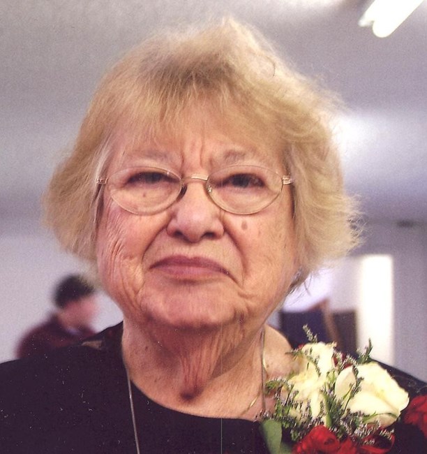 Obituary of Evelyn G. Bell