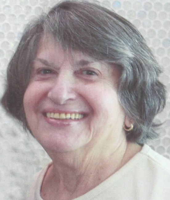 Obituary of Reina Bejar