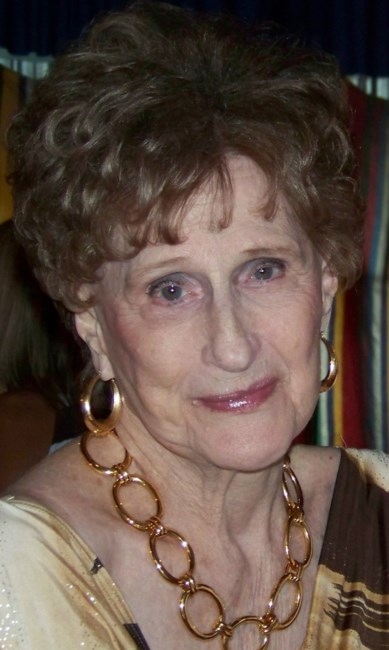 Obituary of Olive "Smidge" Lewis