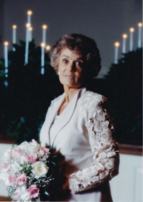 Obituary of Beverley Elizabeth Powers Crawford