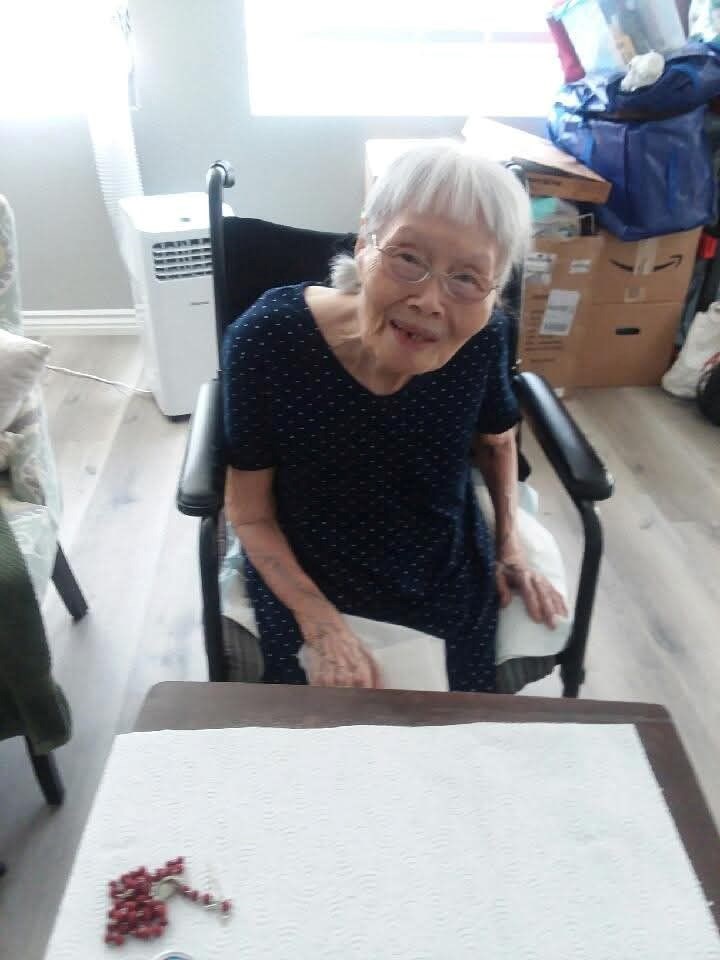 Obituary of Eiko Hino Lawrence