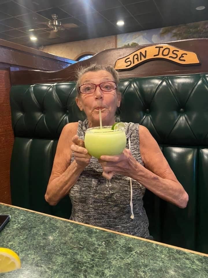 Obituary of Sandra "Tina" Jeffcoat