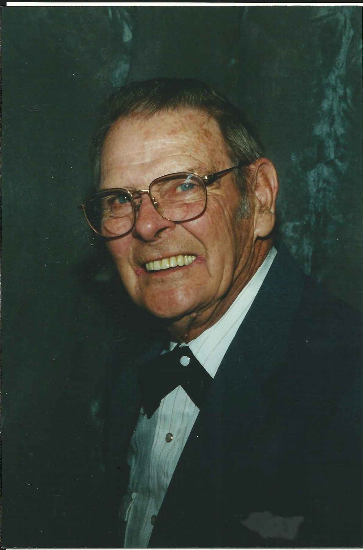 Obituary of Alfred Wills