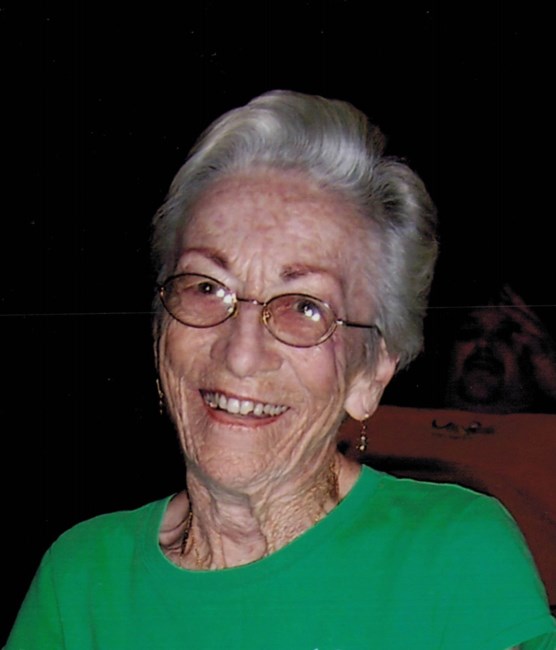 Obituary of Lillian Gilbert