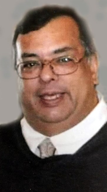 Obituary of Efrain Oliva